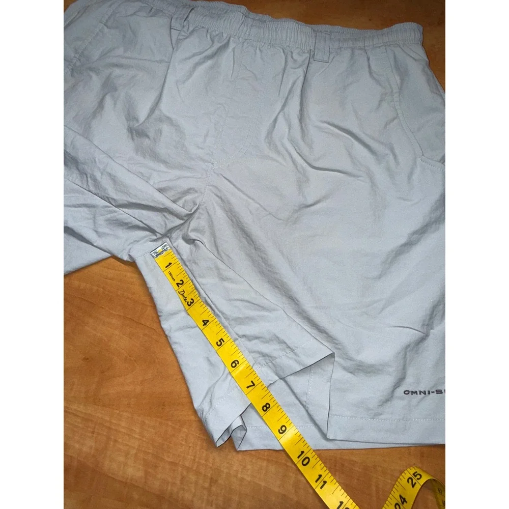 Columbia PFG‎ Mens Gray Omni-Shade Fishing Shorts Size L 8 Inseam